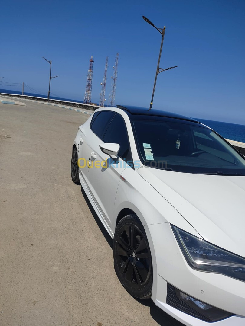 Seat Leon 2015 LINEA R+