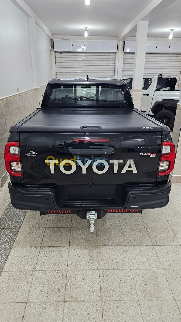 Toyota Hilux 2024 Gr