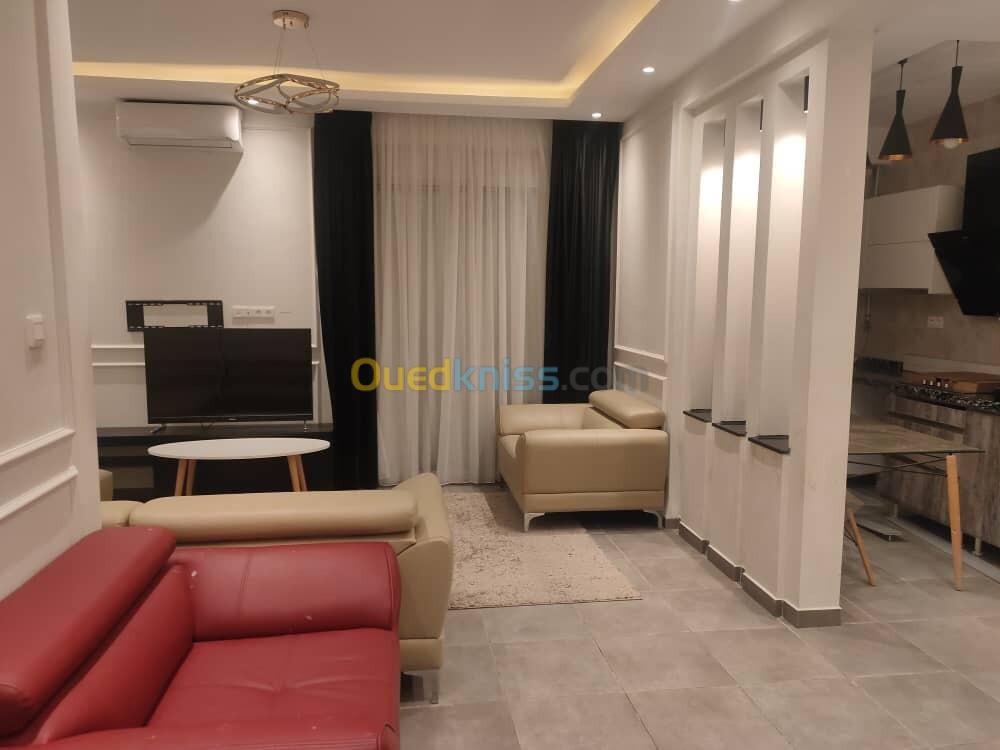 Location Appartement F2 Alger Hydra