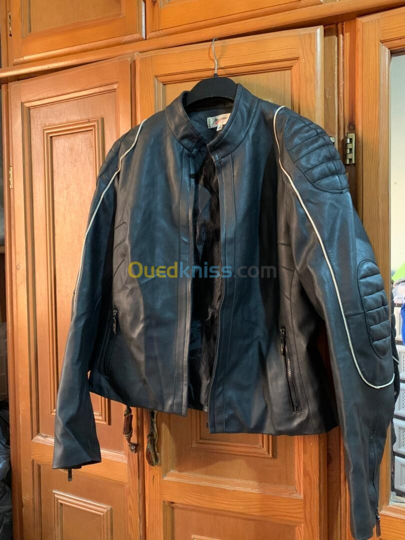 Veste cuir original de la marque mouvance unisex