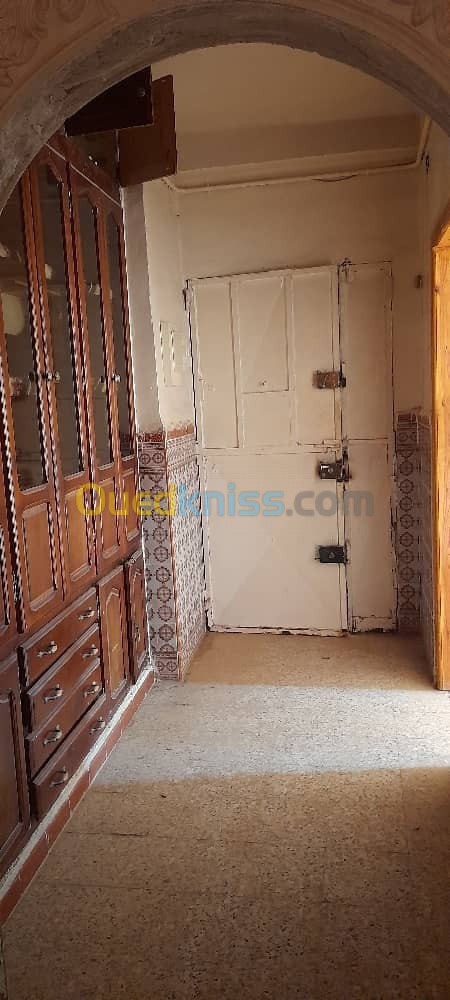 Vente Appartement F3 Tiaret Tiaret