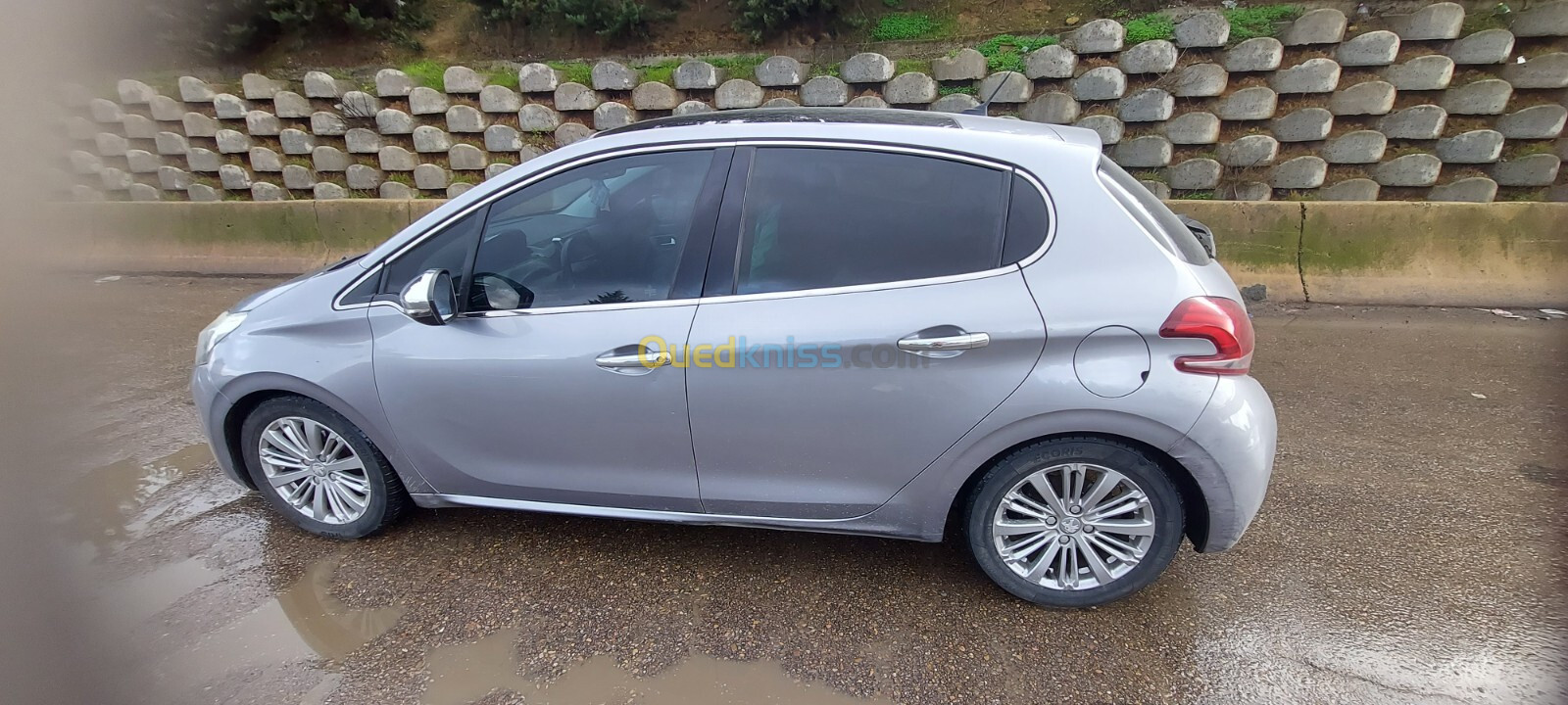 Peugeot 208 2019 Allure Facelift