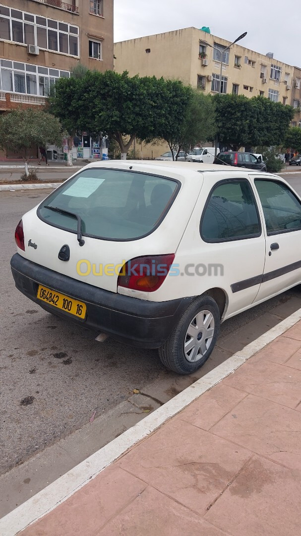 Ford Fiesta 2000 Fiesta