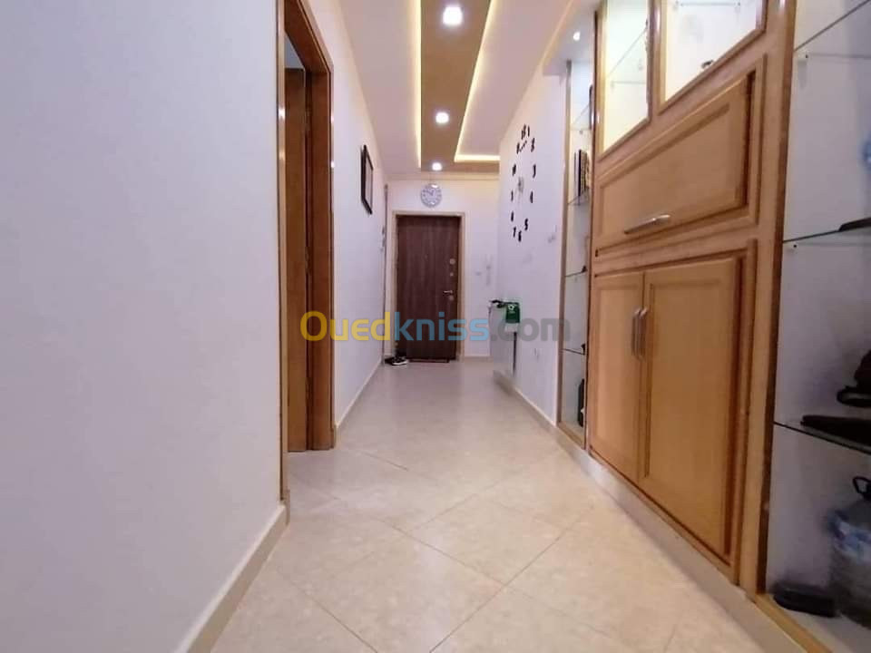 Vente Appartement F5 Oran Oran