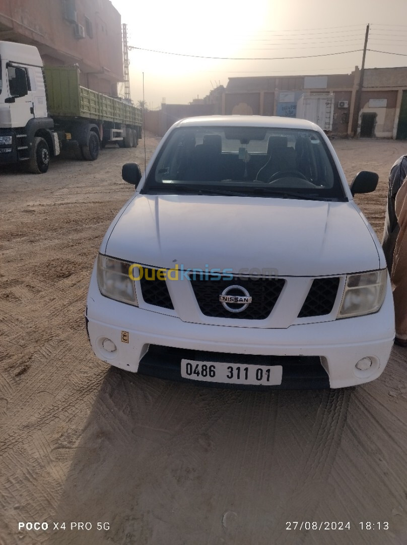 Nissan Navara 2011 Elegance 4x2