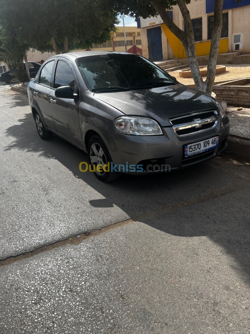 Chevrolet Aveo 5 portes 2009 La base