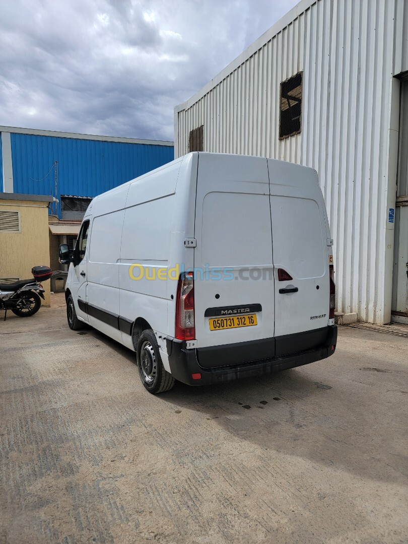 Renault Master 3 2012