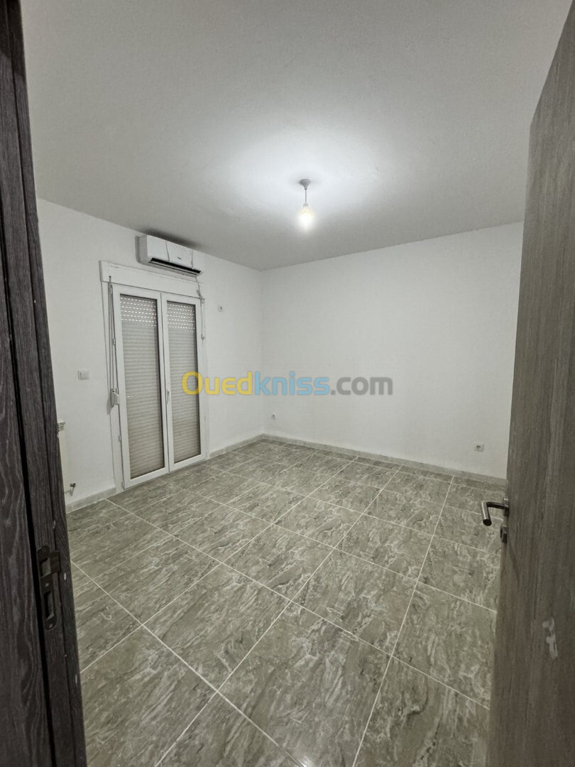 Location Appartement F4 Alger Mahelma