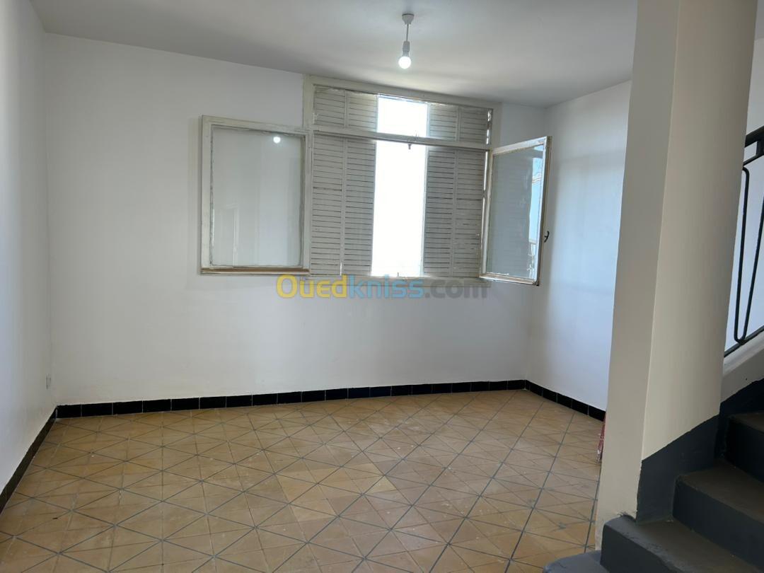 Vente Appartement F4 Mostaganem Mostaganem