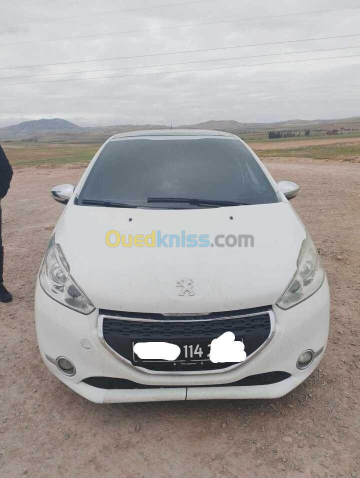 Peugeot 208 2014 208