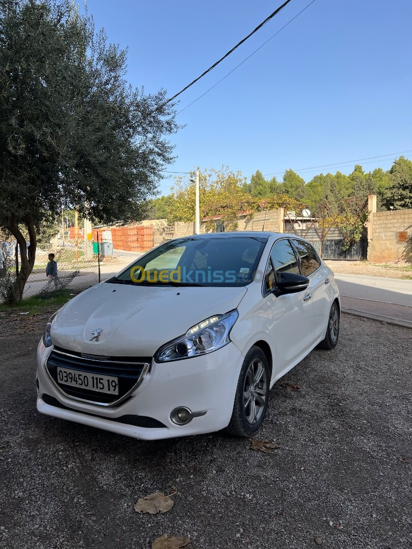 Peugeot 208 2015 208