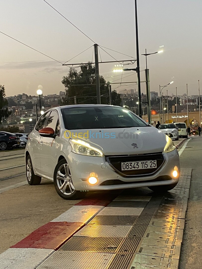 Peugeot 208 2015 Roland Garros