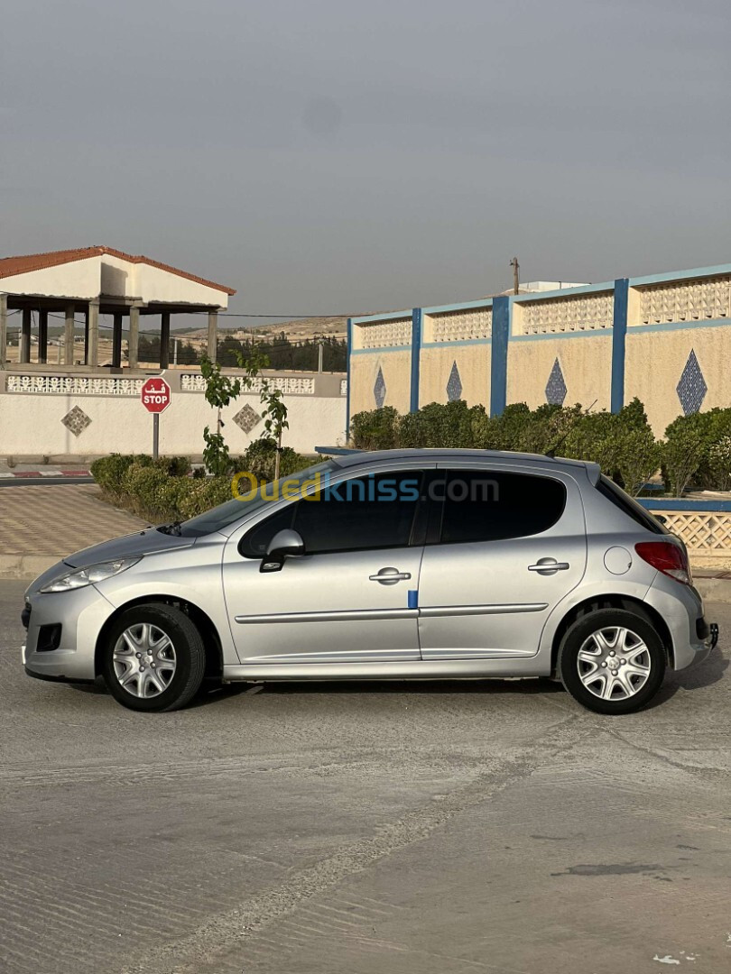 Peugeot 207 plus 2013 207 plus