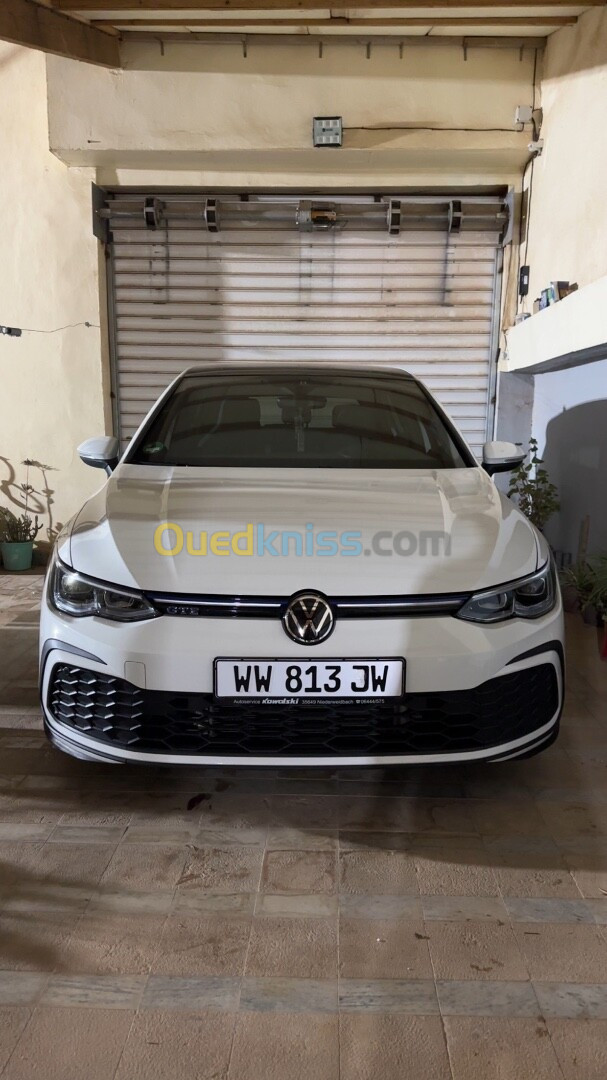 Volkswagen Golf 8 2021 GTE hybride 245ch