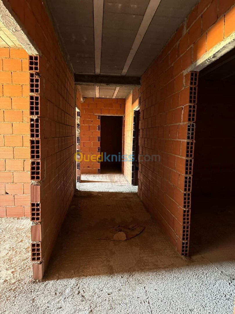 Vente Appartement F2 Alger Bordj el kiffan