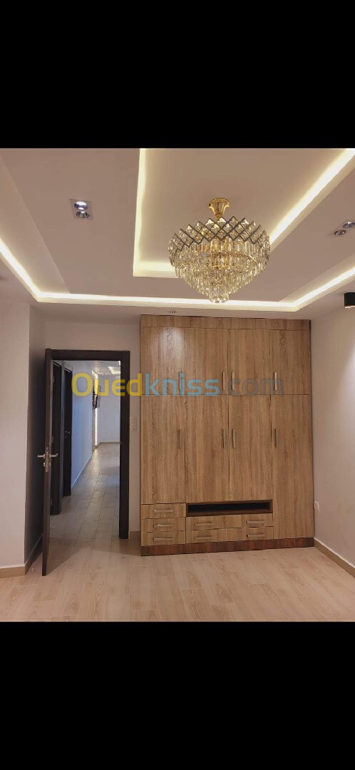 Vente Appartement F4 Alger Bordj el bahri