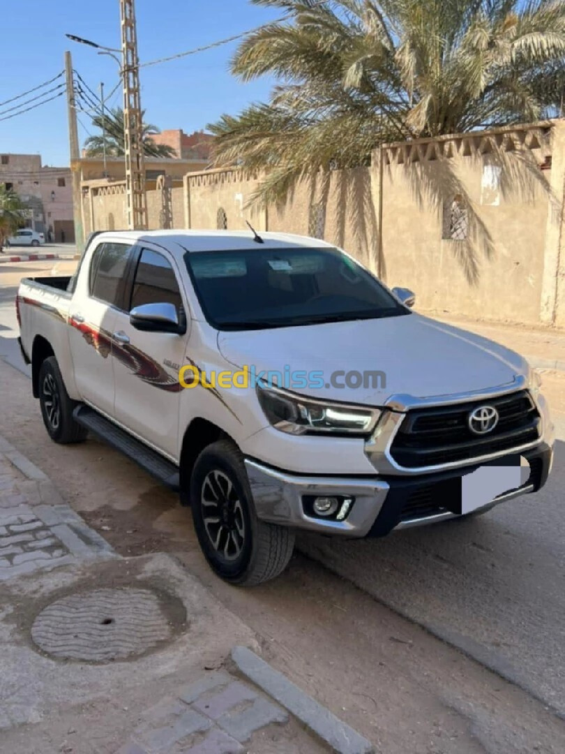 Toyota Hilux 2021 LEGEND DC 4x4 Pack Luxe