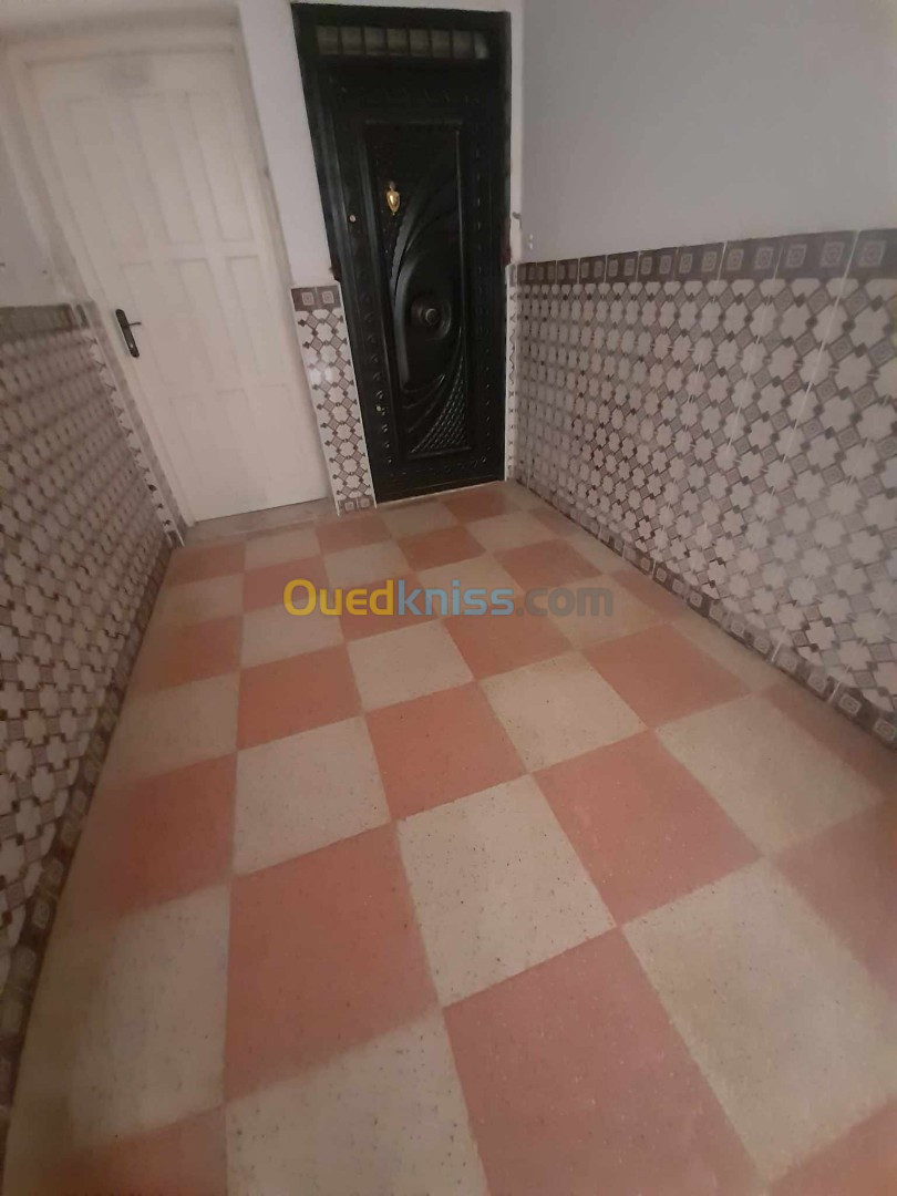 Vente Appartement F03 Blida Bougara