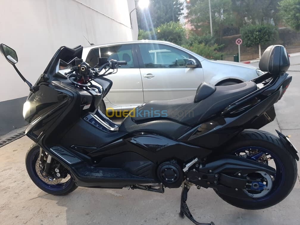 YAMAHA TMAX IRON 2 2015