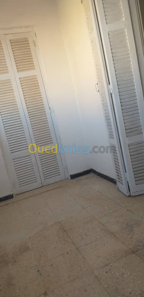 Location Appartement F3 Alger Dar el beida