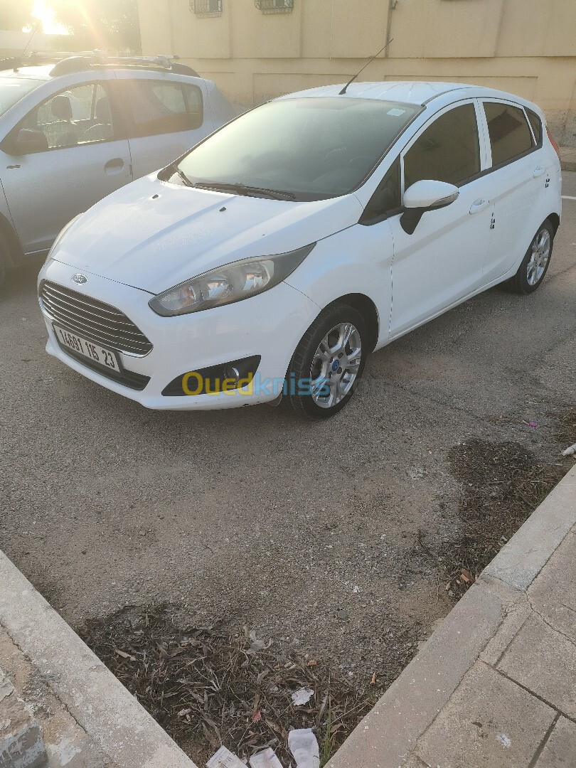 Ford Fiesta 2015 Trend Look