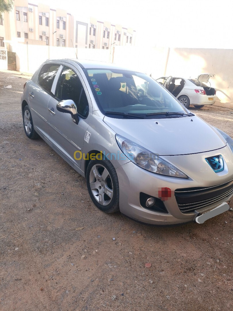 Peugeot 207 2010 Sportium