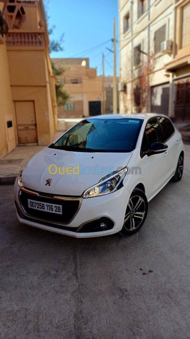 Peugeot 208 2016 Access Facelift