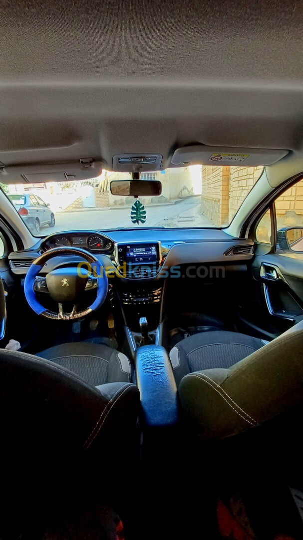 Peugeot 208 2016 Access Facelift