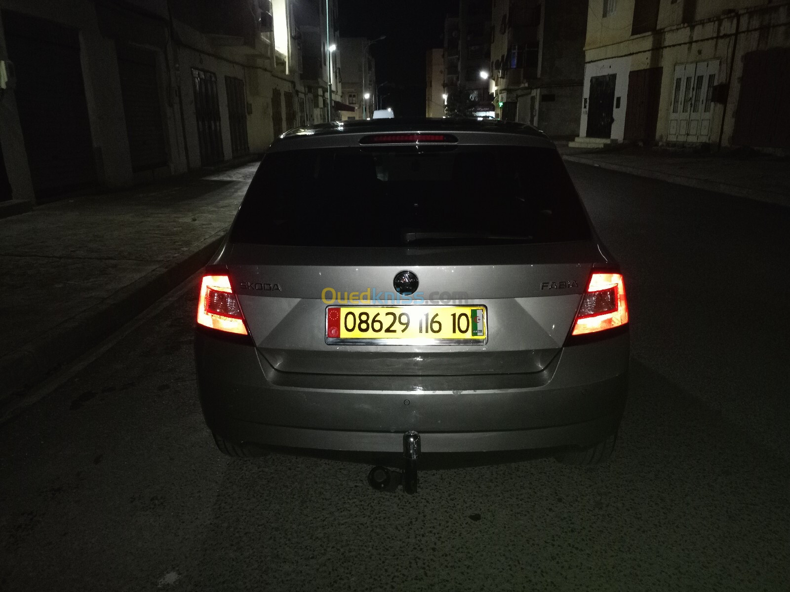 Skoda Fabia 2016 Style (avec toit panoramique)