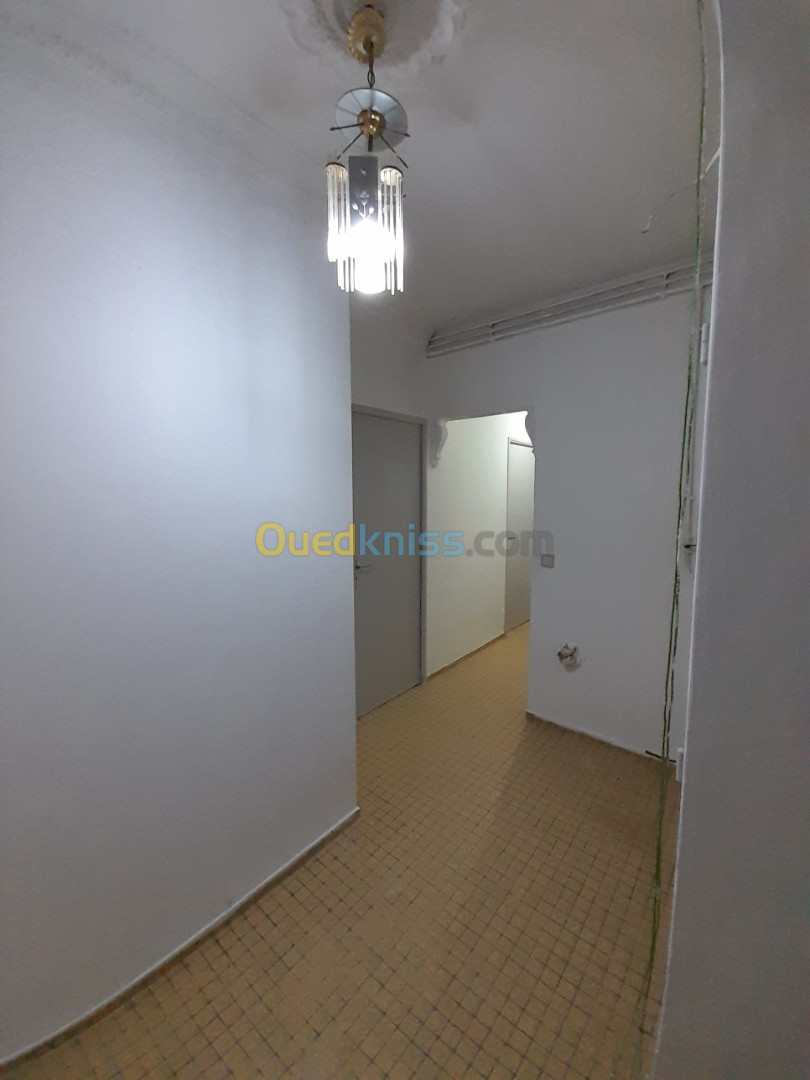 Vente Appartement F3 Guelma Guelma