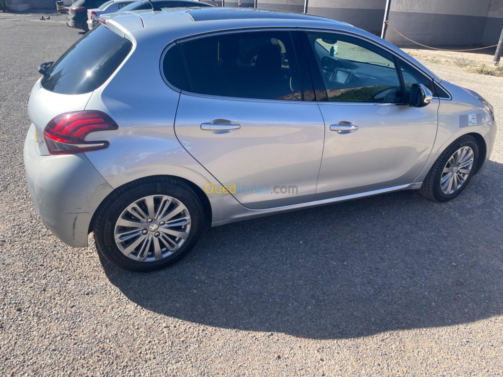 Peugeot 208 2019 Allure Facelift