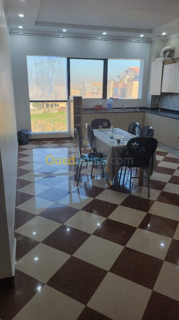 Location Appartement F4 Alger Zeralda