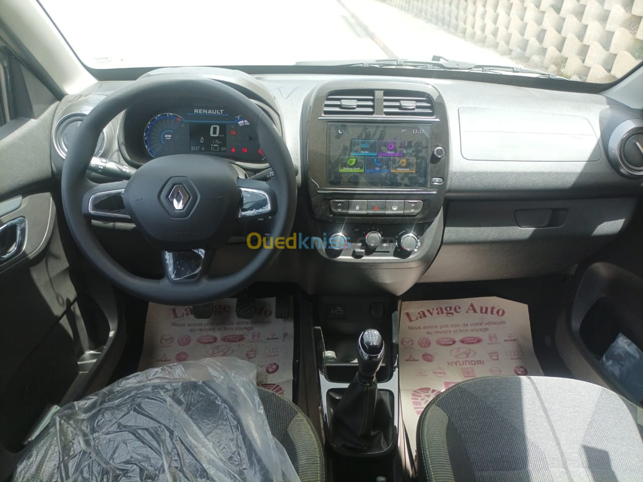 Renault Kwid 2023 Outsider