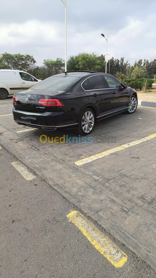 Volkswagen Passat 2017 Passat Rlin 150TDi