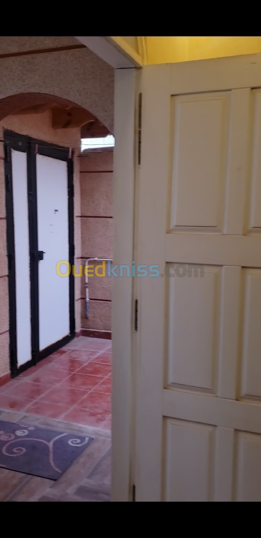 Sell Villa floor F5 Alger Bordj el kiffan