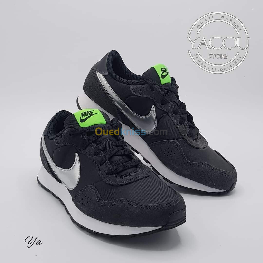 NIKE MD VALIANT  ORIGINAL