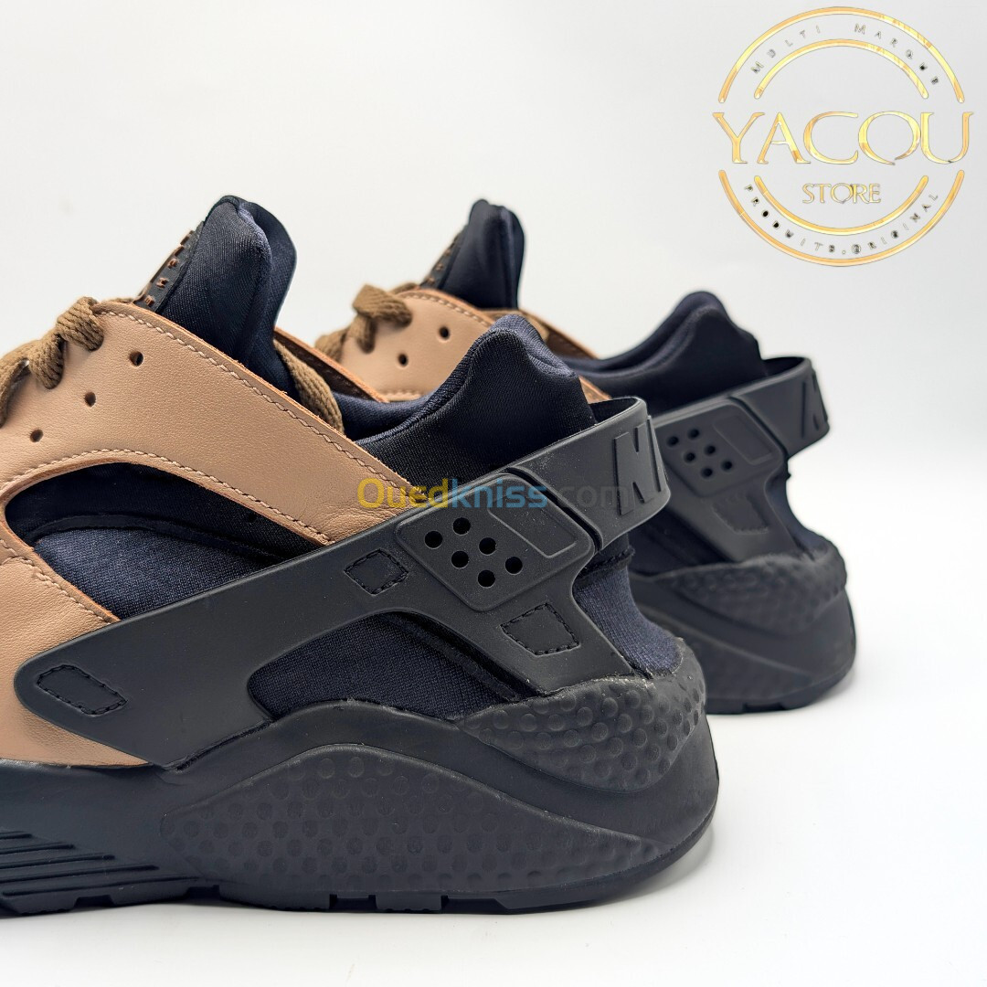 Nike AIR HUARACHE