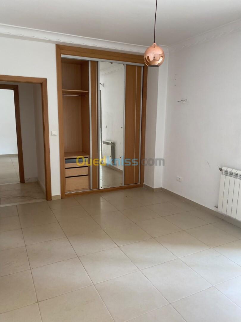 Location Appartement F3 Alger Draria