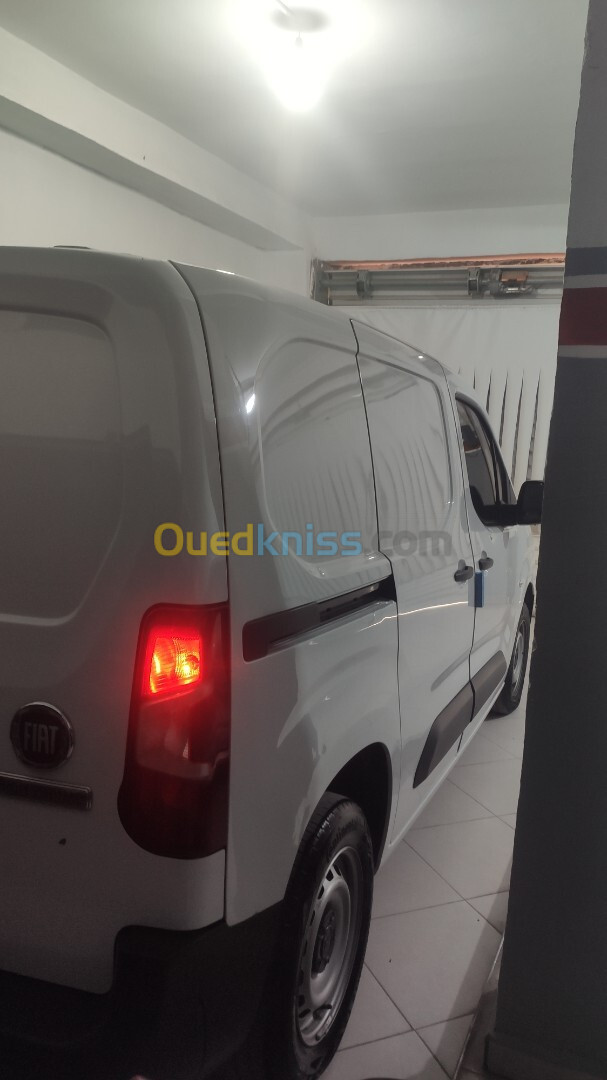 Fiat Doblo 2023 italie