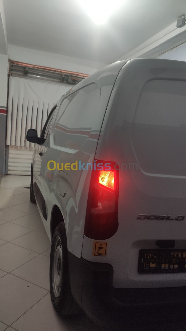 Fiat Doblo 2023 italie