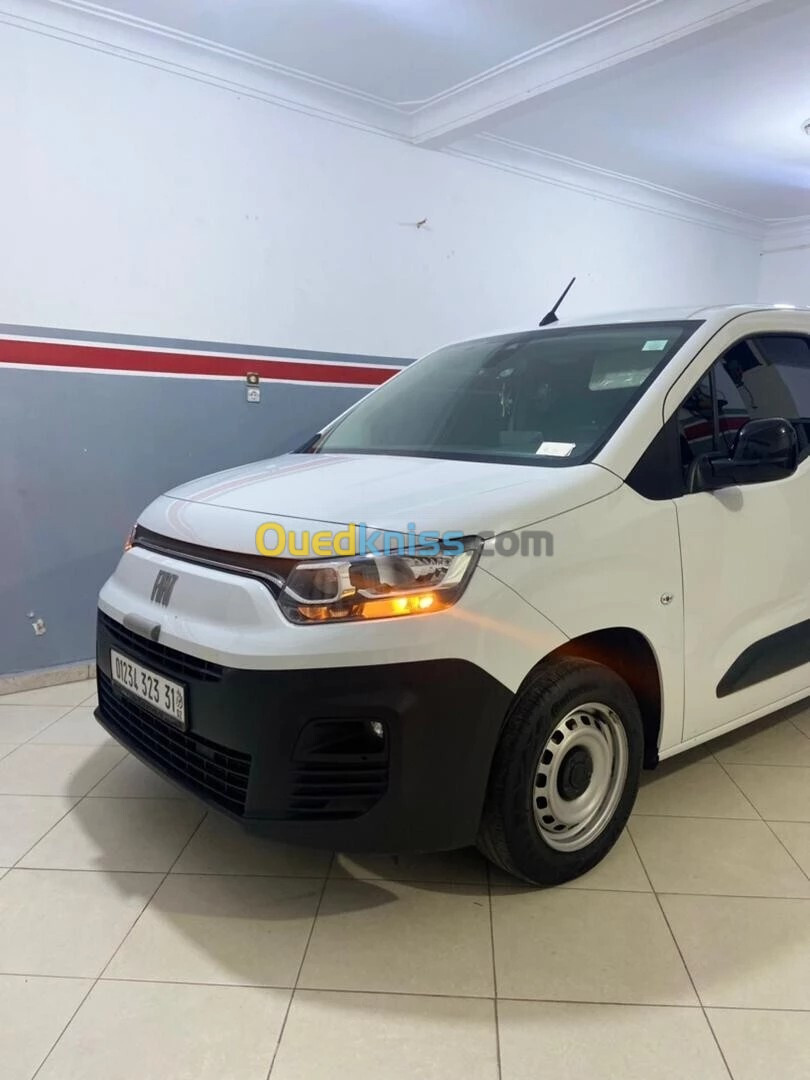 Fiat Doblo 2023 italie