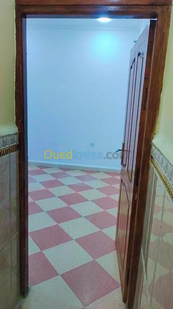 Location Appartement F4 Blida Bouinan