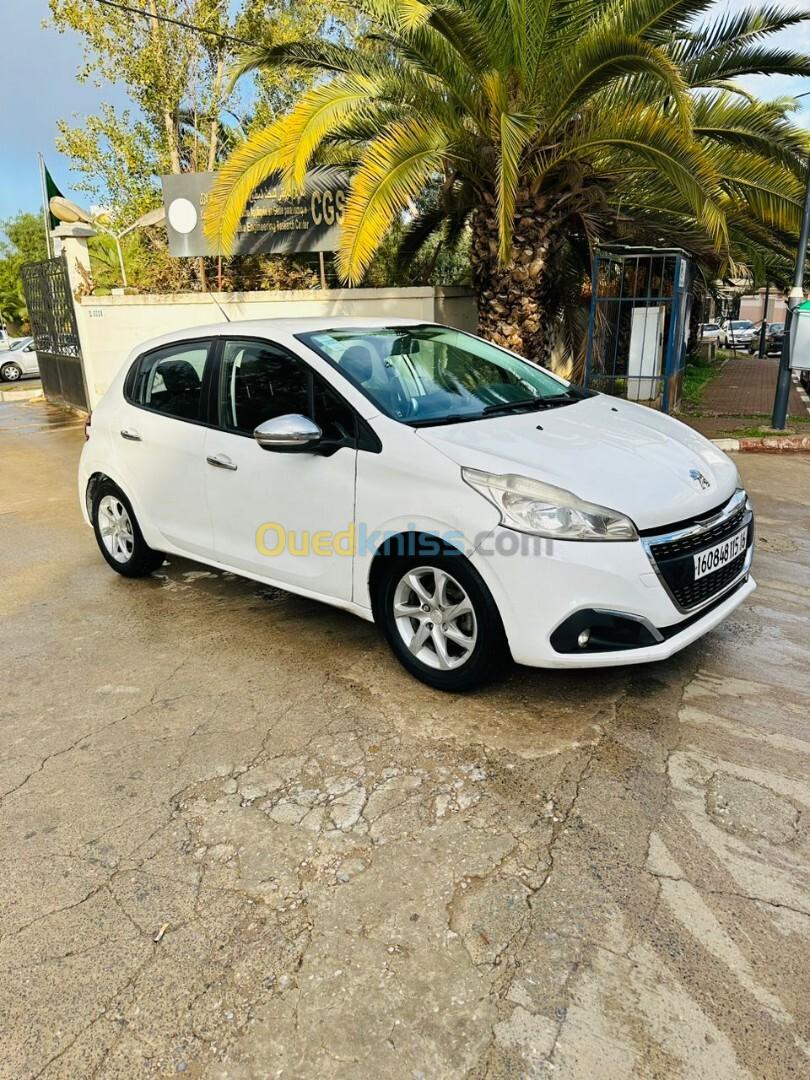 Peugeot 208 2015 208