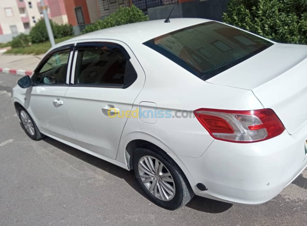 Peugeot 301 2014 Allure