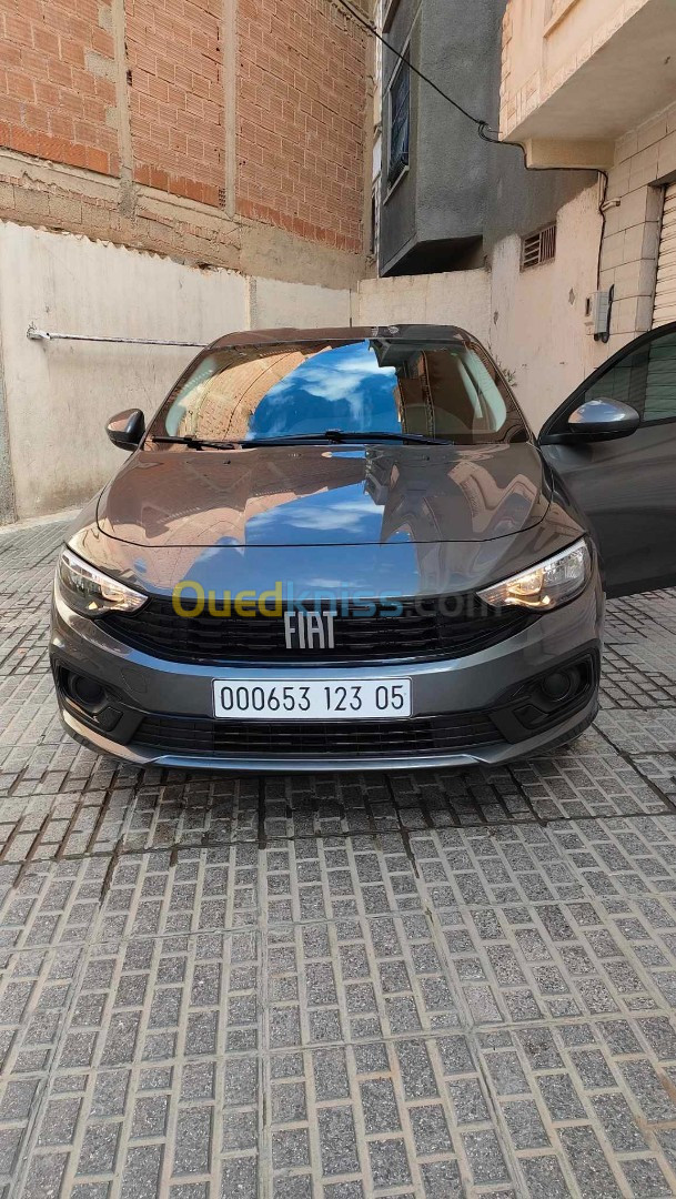 Fiat Tipo 2023 