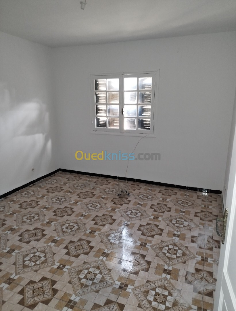 Location Appartement F3 Alger Zeralda