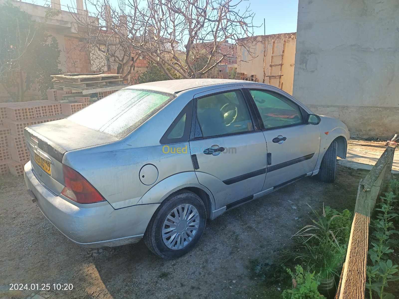 Ford Focus 4 portes 1999 Focus 4 portes