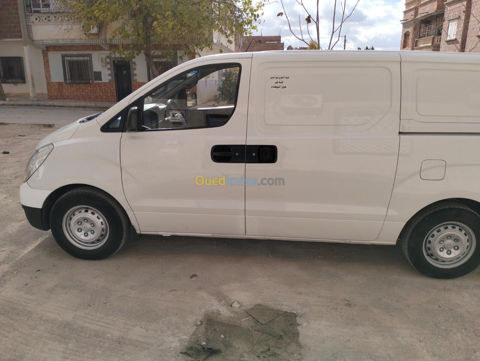 Hyundai H1 2011 Tolé