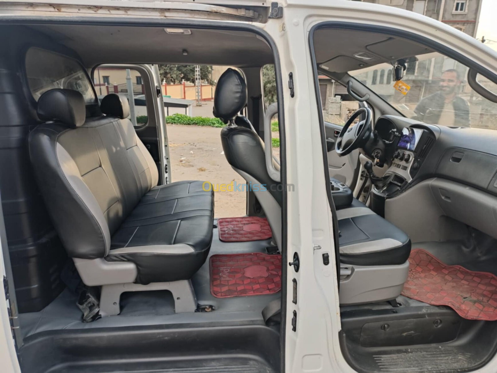 Hyundai H1 2013 Vitré 6 places