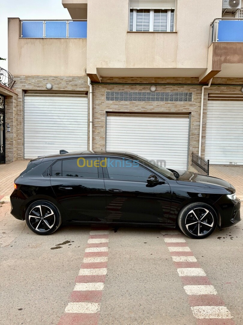 Opel Astra 2024 GS Lien